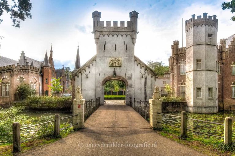 kasteel-Stapelen, kastelen