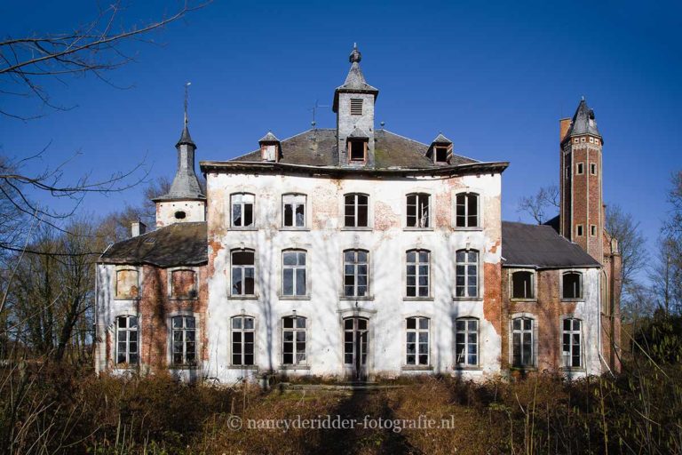 chateau hogemeijer, urbexlocatie, vervallen kasteel