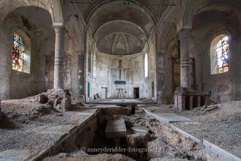 gravestone-church-open-graf