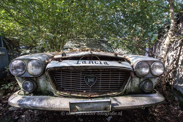 Viva Lancia, automerk, verlaten terrein