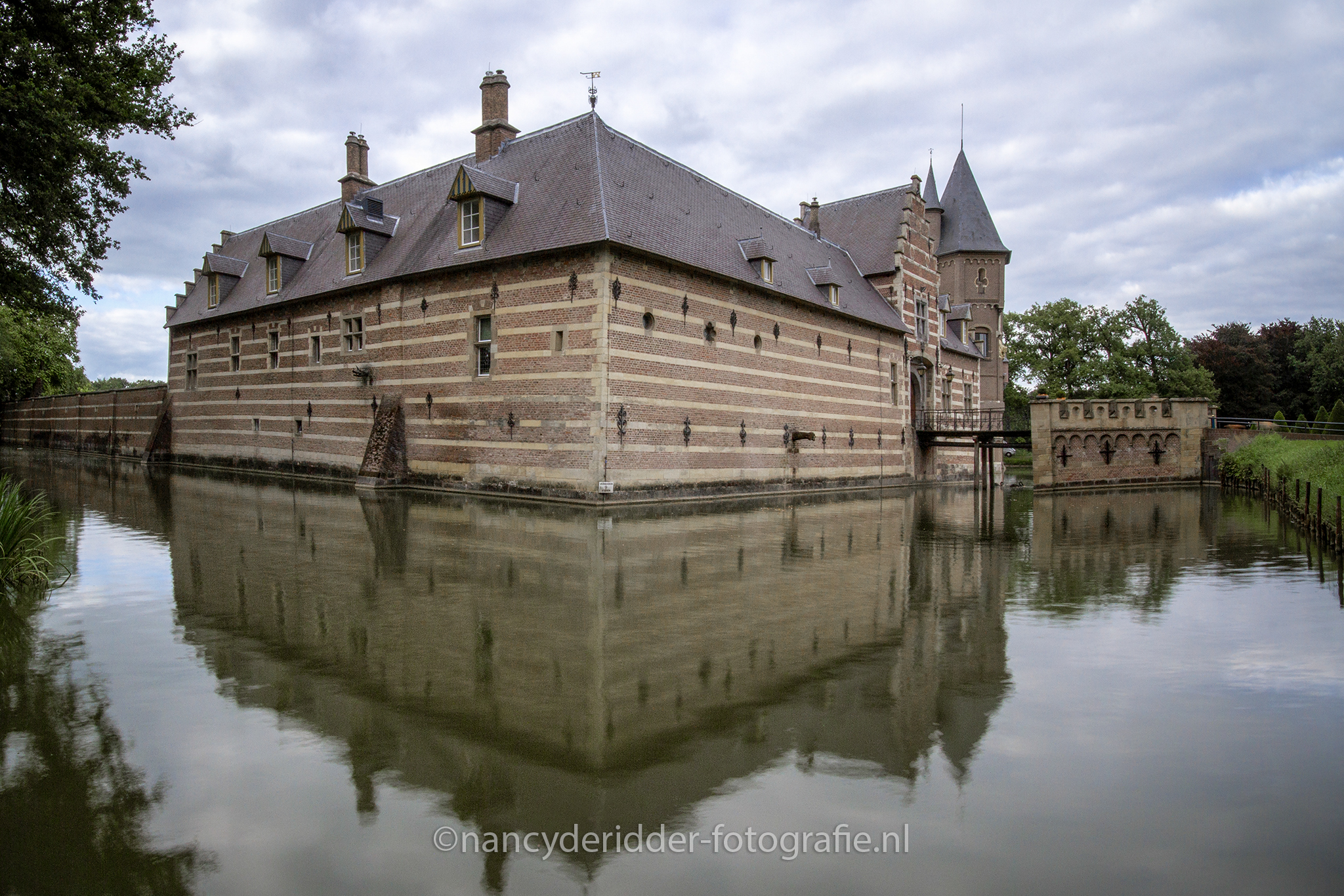 kastelen, kasteel-Heeswijk, geschiedenis, locatie